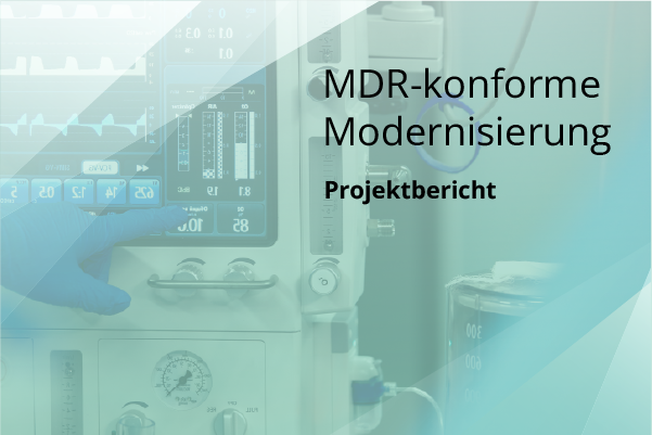MDR-Konform modernisieren, Projektbericht. Im Hintergrund mit medizinischem Gerät und einer Hand, die dieses bedient.